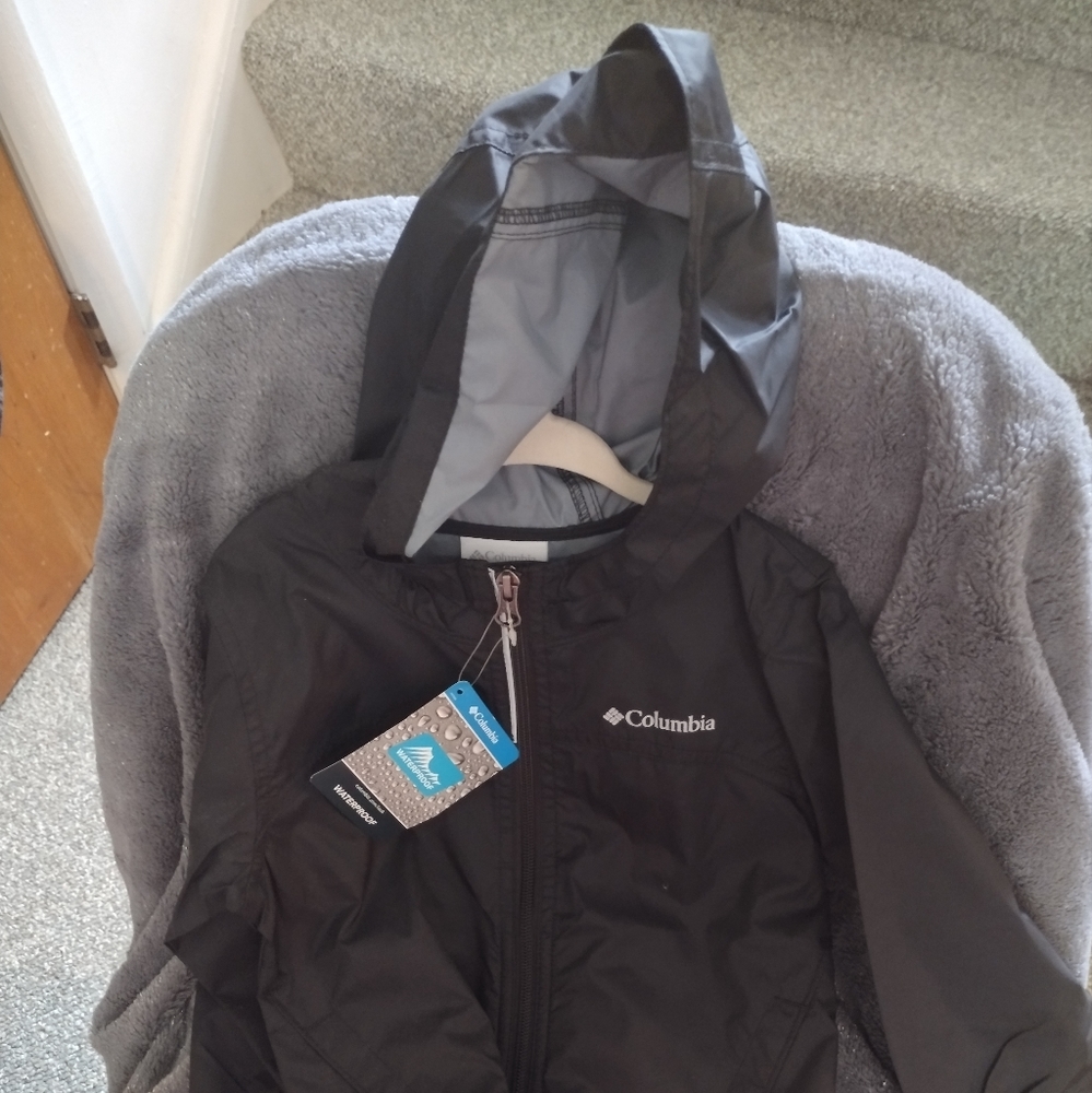 Children's Black Columbia lightweight Raincoat size 3T unisex